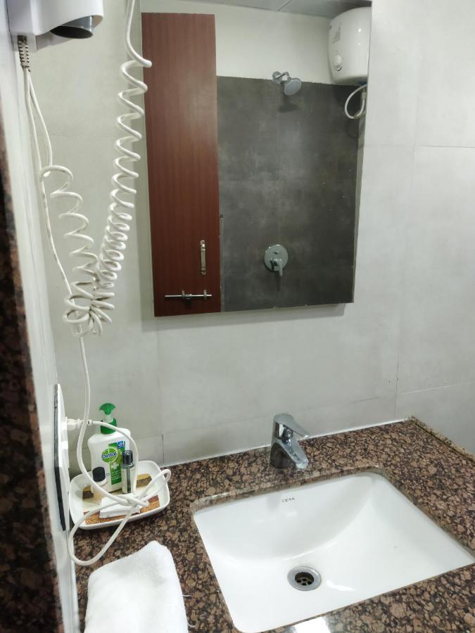 Savana Lake Resort Nashik Extérieur photo