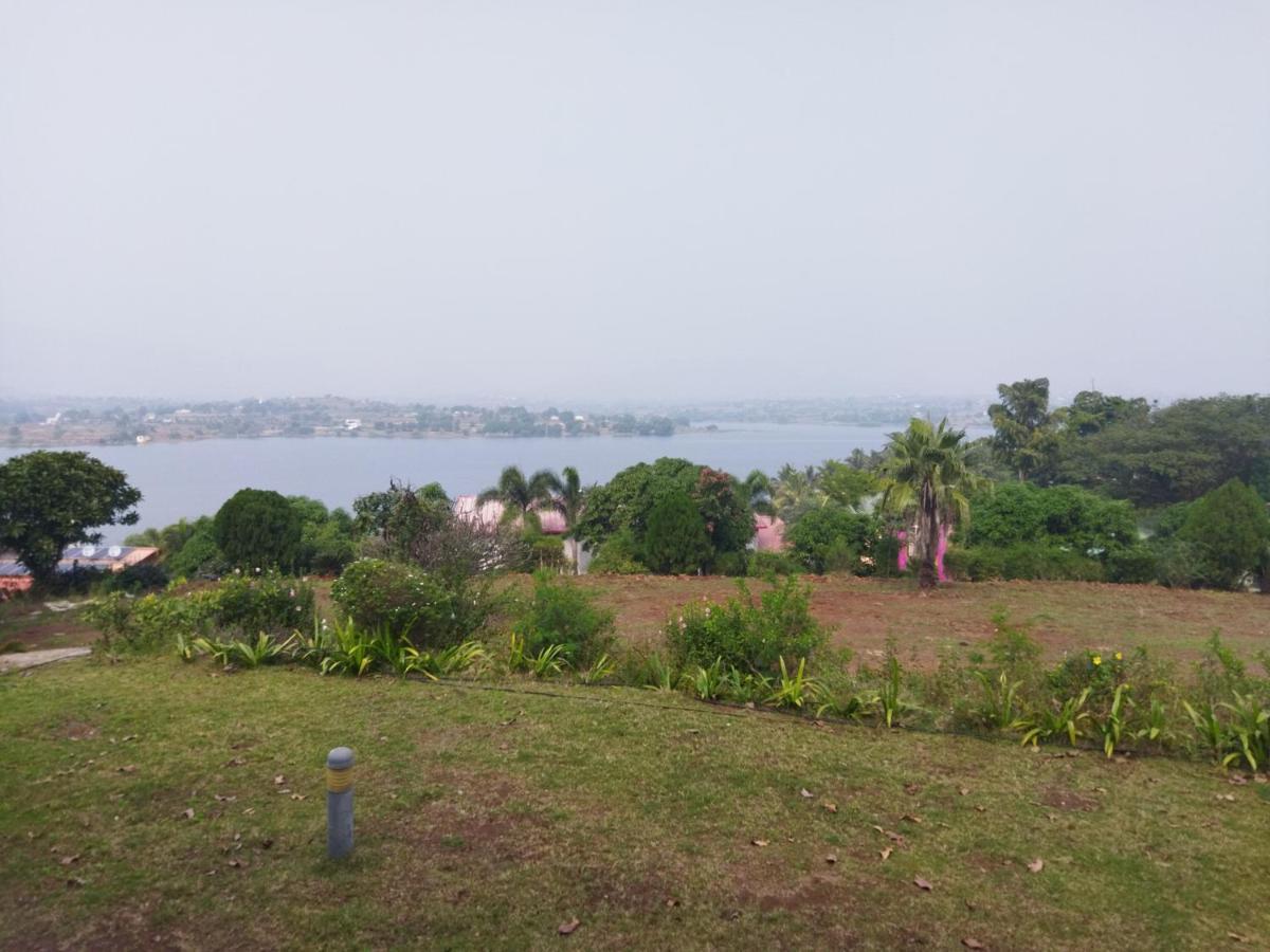 Savana Lake Resort Nashik Extérieur photo