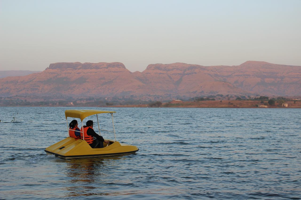 Savana Lake Resort Nashik Extérieur photo