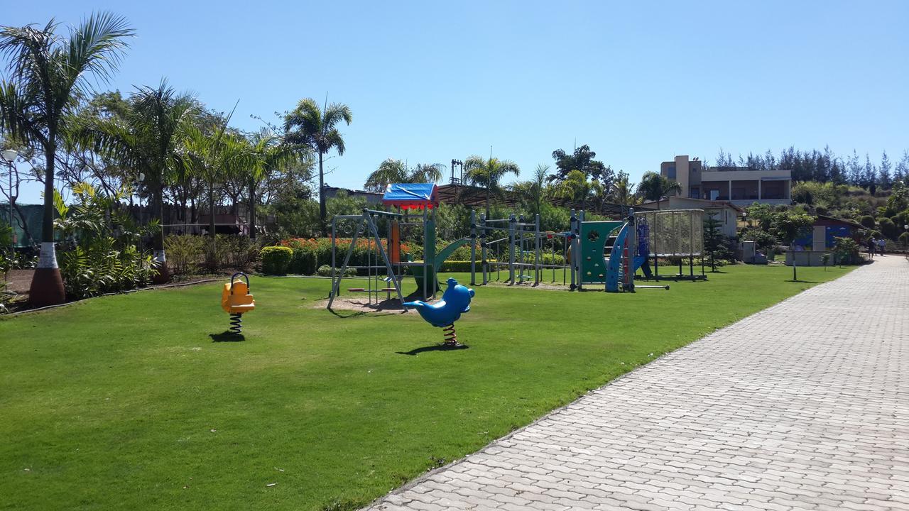 Savana Lake Resort Nashik Extérieur photo