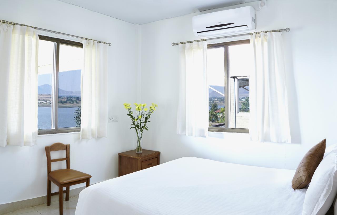 Savana Lake Resort Nashik Extérieur photo