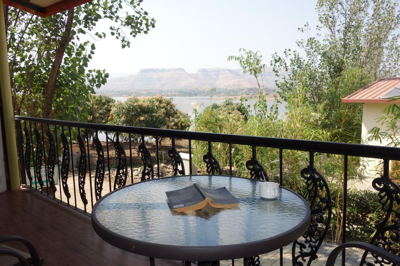 Savana Lake Resort Nashik Extérieur photo